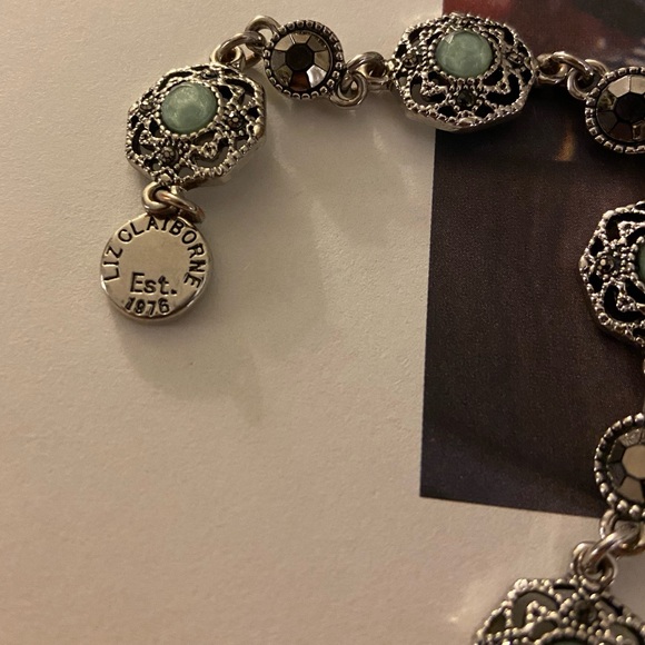 Liz Claiborne Vintage Silver Bracelet with Blue Stone - Picture 4 of 5